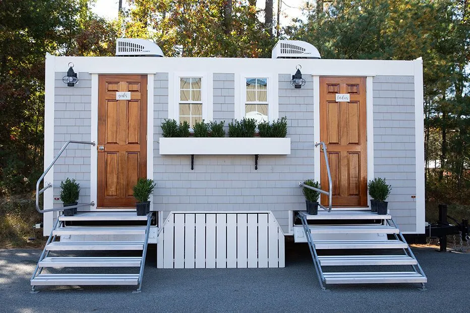Event & Wedding Restroom Rentals in Daytona Beach, FL